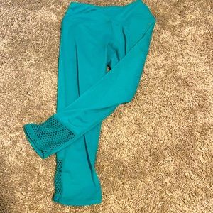 Calf length leggings